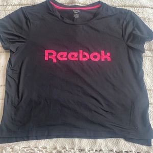 Reebok Crop top Size Large